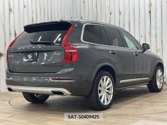 Volvo XC90 2019-01 320544-15