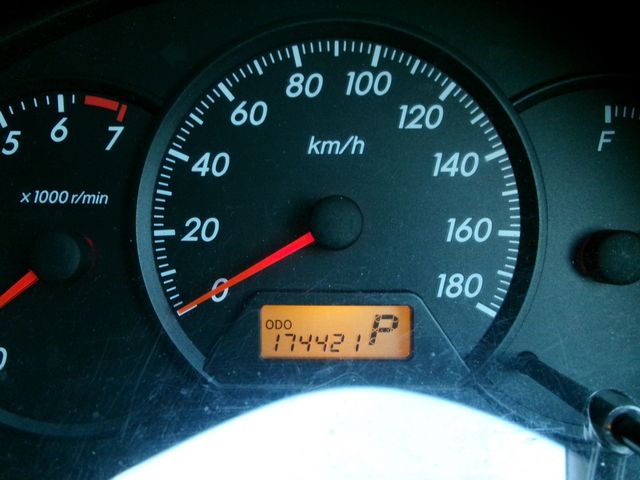 Toyota WISH 2003-06 182073-13