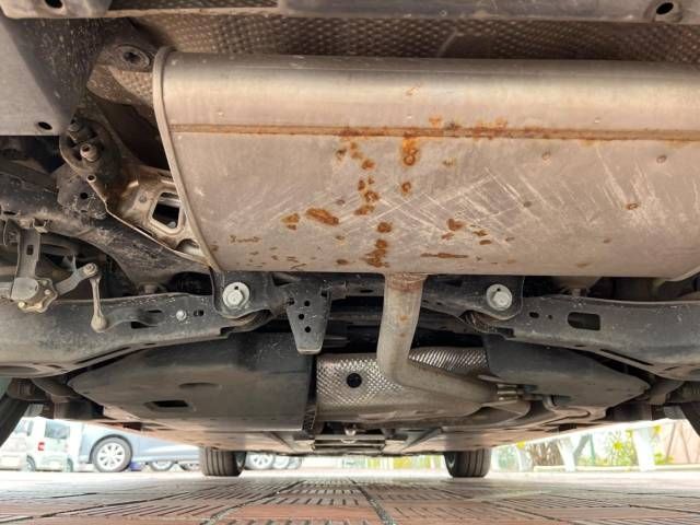 Toyota PRIUS 2018-04 182844-17