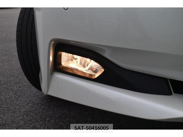 Nissan LEAF 2017-11 367065-21