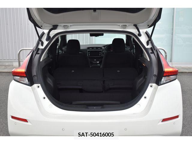 Nissan LEAF 2017-11 367065-18
