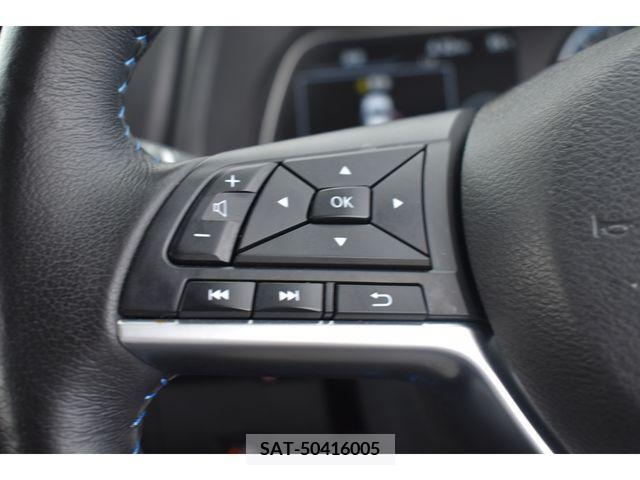 Nissan LEAF 2017-11 367065-12