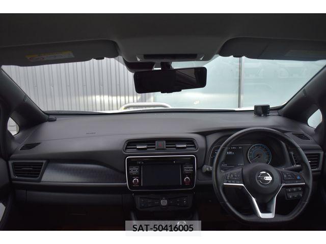Nissan LEAF 2017-11 367065-2