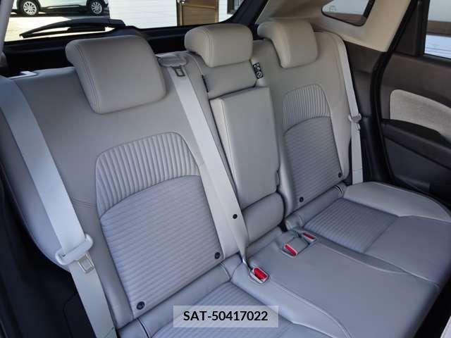 Nissan AURA 2023-09 302588-8