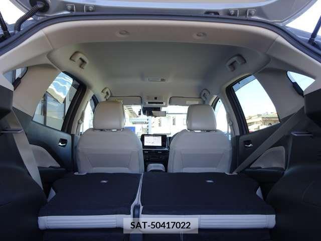 Nissan AURA 2023-09 302588-10