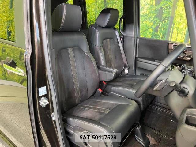 Honda N BOX CUSTOM 2020-01 330967-8