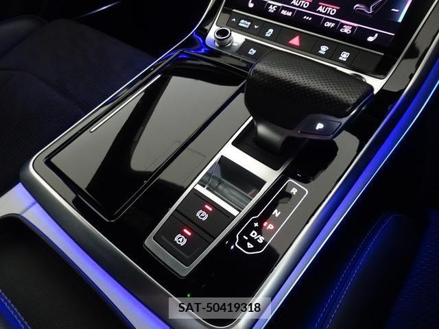 Audi Q8 2019-09 341421-13