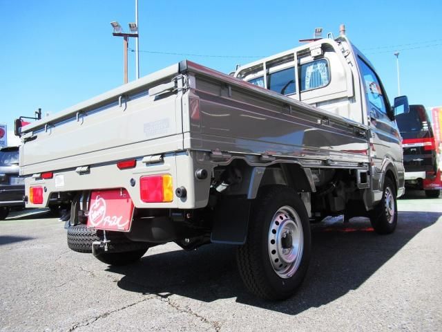 Suzuki CARRY TRUCK 2023-09 180610-18
