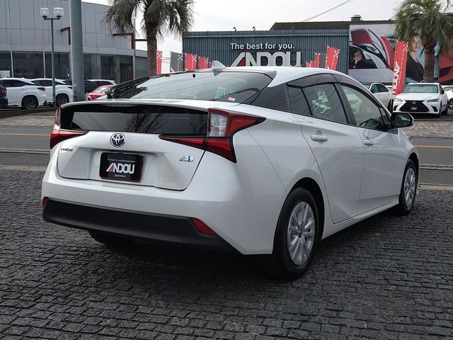 Toyota PRIUS 2021-06 190420-2