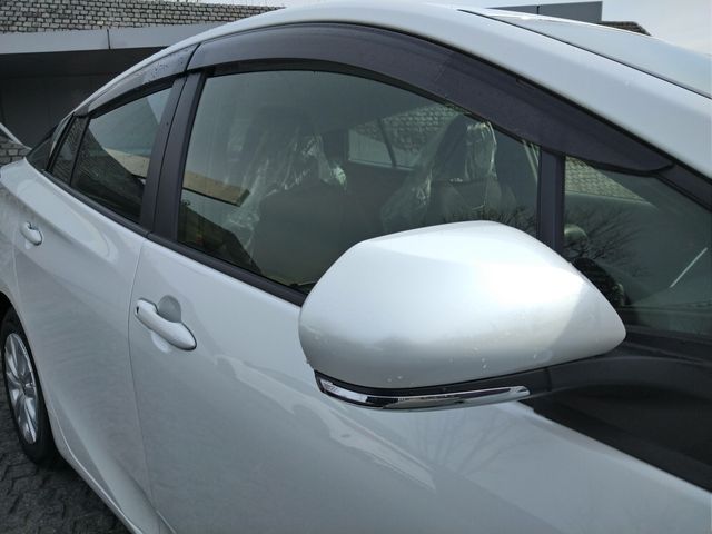 Toyota PRIUS 2021-06 190420-4