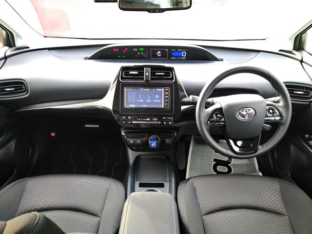 Toyota PRIUS 2021-06 190420-8