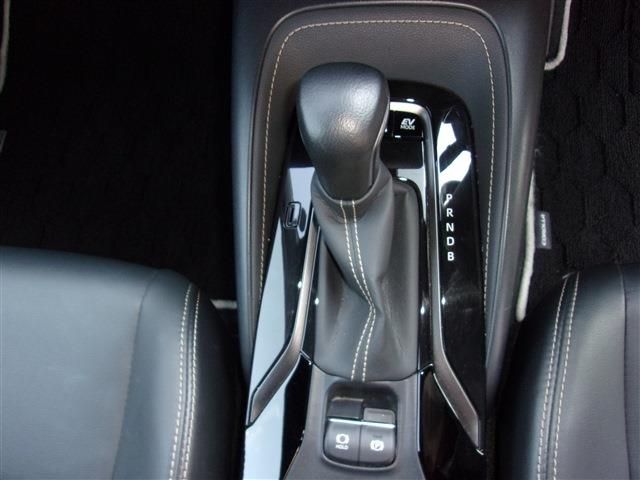 Toyota COROLLA TOURING 2021-03 189438-17