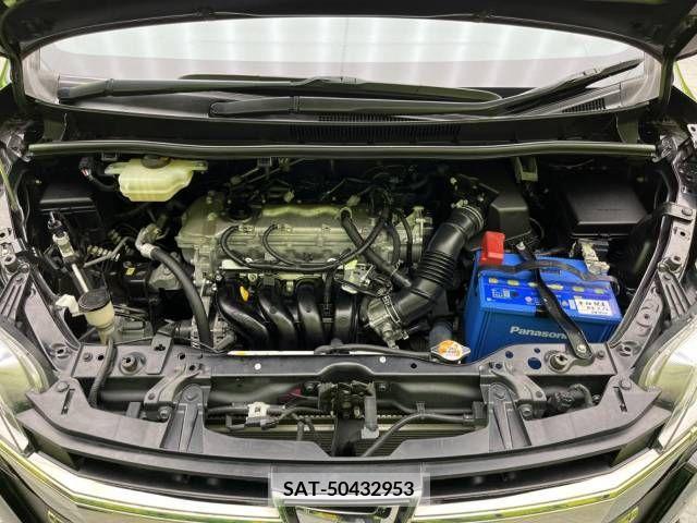 Toyota NOAH 2019-03 279489-19