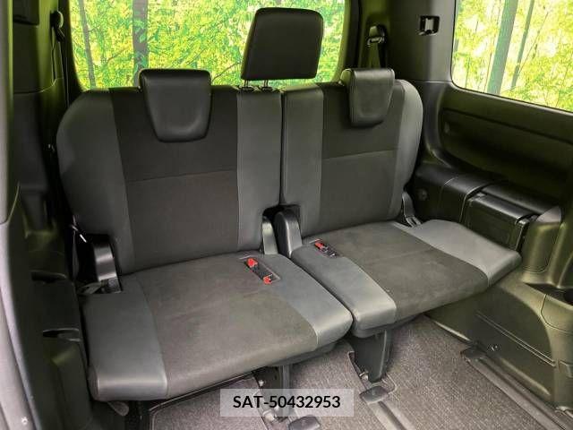 Toyota NOAH 2019-03 279489-10