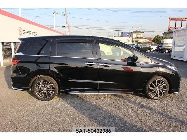 Honda ODYSSEY 2018-01 207744-8