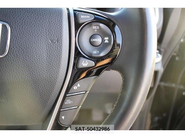Honda ODYSSEY 2018-01 207744-3