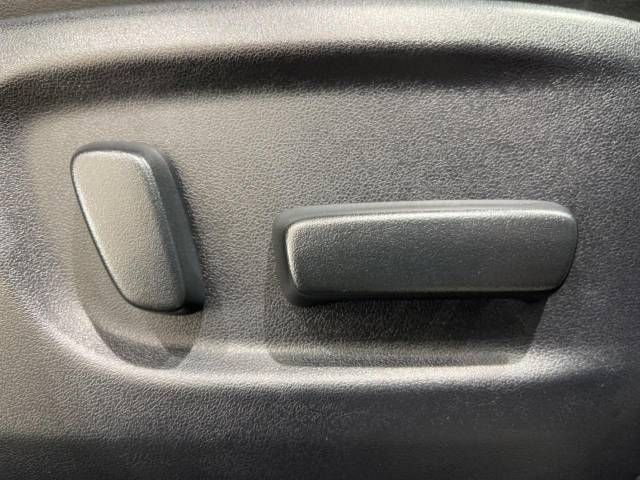 Toyota ALPHARD 2019-01 14289-4