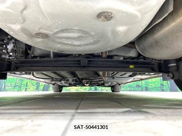 Toyota SIENTA 2017-03 224276-19