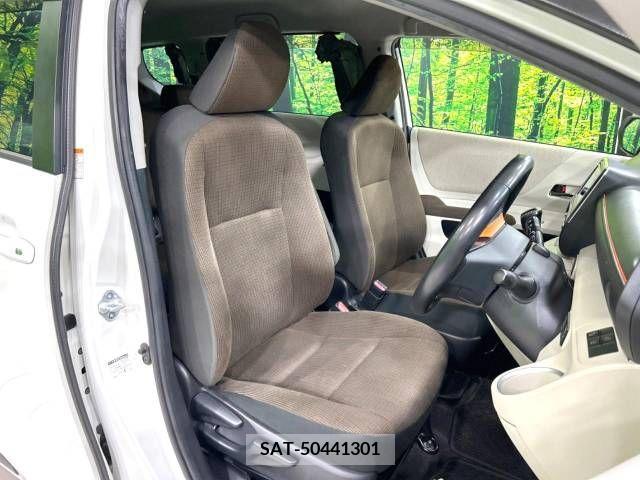 Toyota SIENTA 2017-03 224276-7