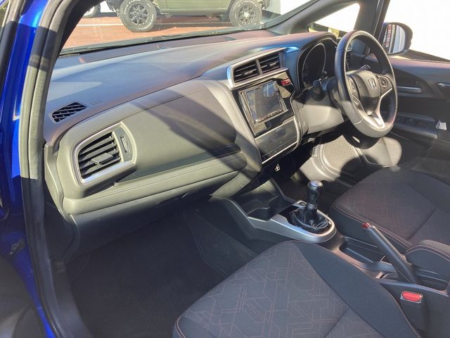 Honda FIT 2013-10 15704-23