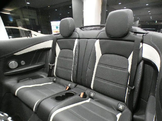 Amg C-CLASS 2017-01 14965-23