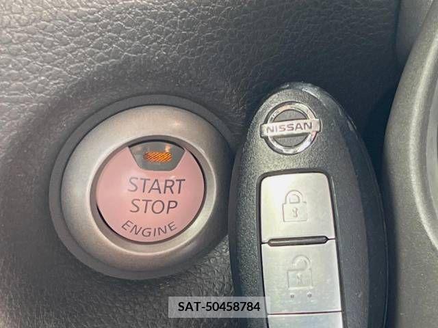 Nissan CUBE 2011-12 320693-4