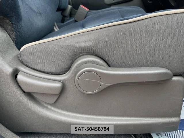 Nissan CUBE 2011-12 320693-9