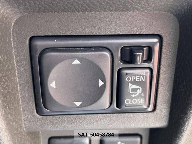 Nissan CUBE 2011-12 320693-6