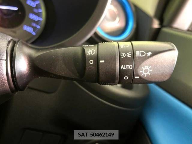 Daihatsu CAST 2015-11 309503-4
