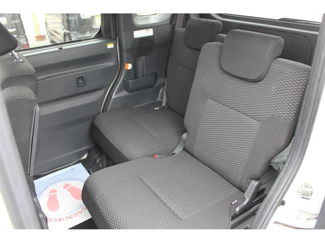 Daihatsu WAKE 2018-03 3500-6