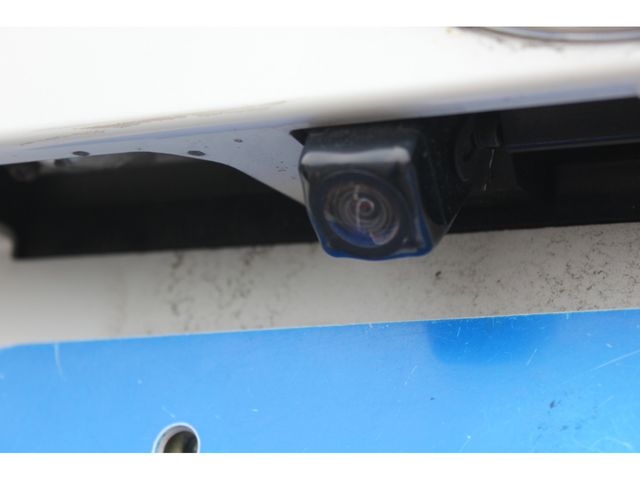 Daihatsu WAKE 2018-03 3500-13