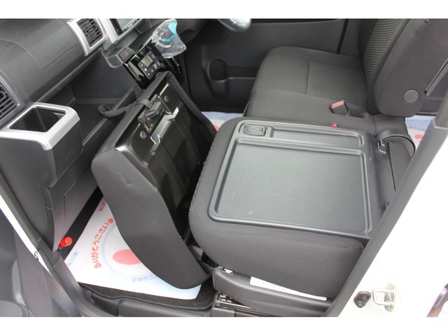 Daihatsu WAKE 2018-03 3500-3