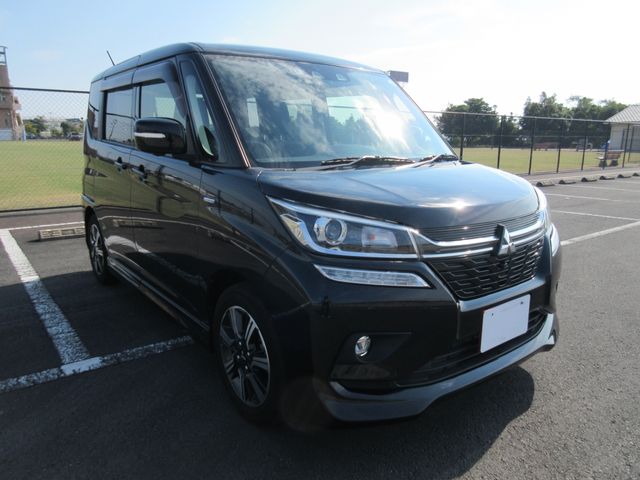 Mitsubishi DELICA D2 2018-09 12875-5