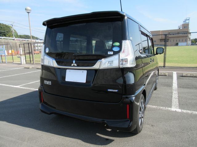 Mitsubishi DELICA D2 2018-09 12875-14