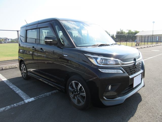 Mitsubishi DELICA D2 2018-09 12875-6