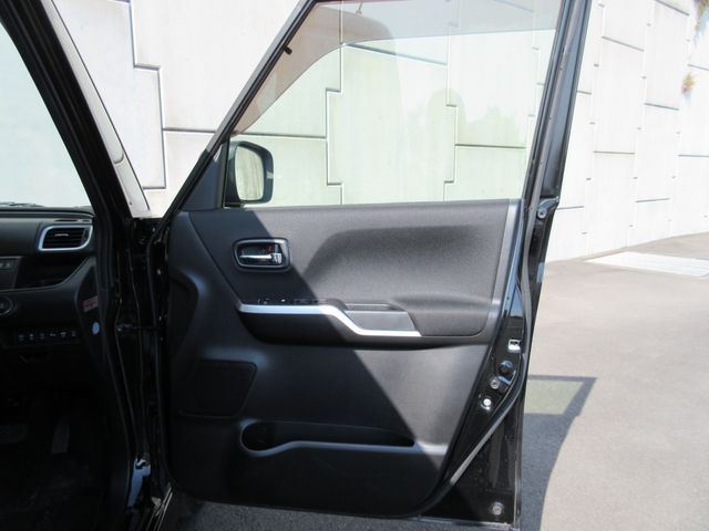Mitsubishi DELICA D2 2018-09 12875-20
