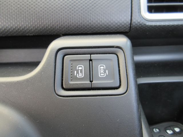 Mitsubishi DELICA D2 2018-09 12875-29