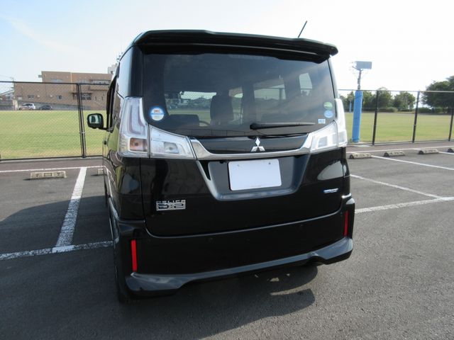 Mitsubishi DELICA D2 2018-09 12875-12