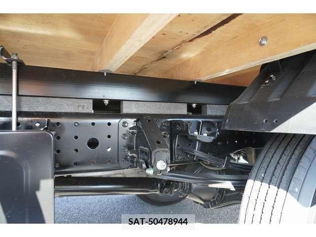 Mitsubishi CANTER 2023-09 204768-9