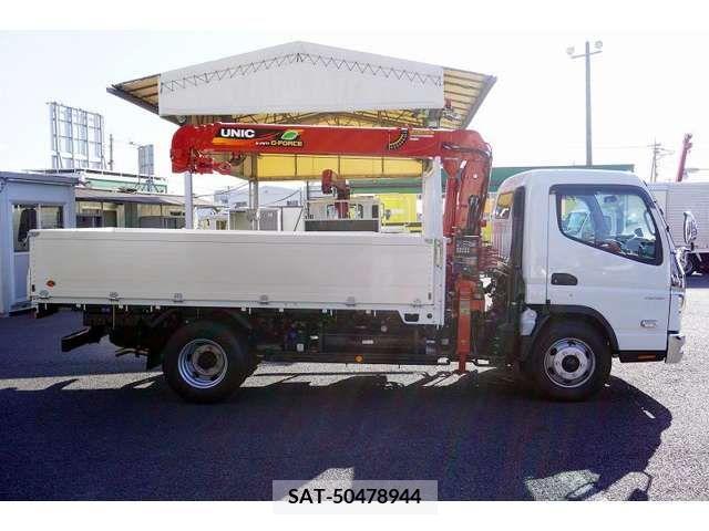 Mitsubishi CANTER 2023-09 204768-4
