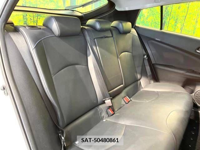 Toyota PRIUS 2020-10 216035-10