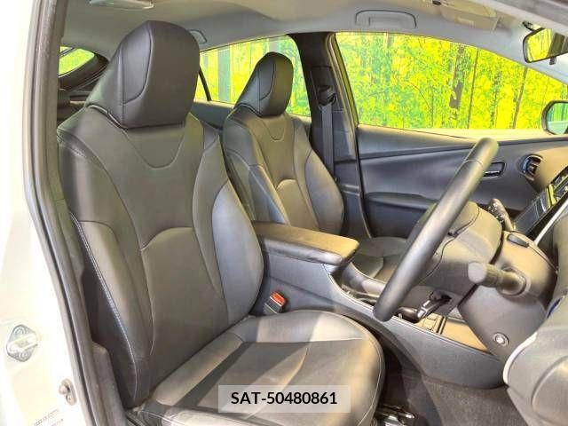 Toyota PRIUS 2020-10 216035-9