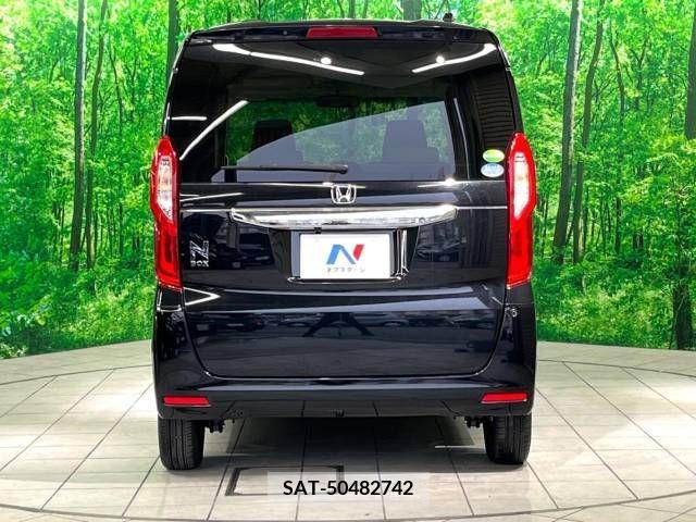Honda N BOX 2020-03 209381-15
