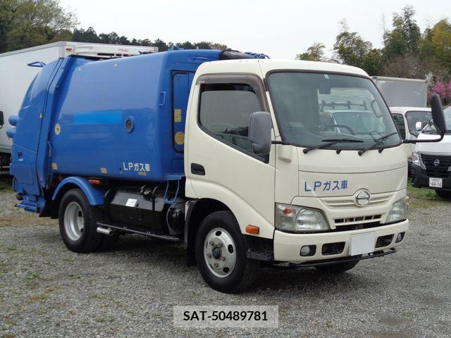 Hino DUTRO 2011-11 301195-0
