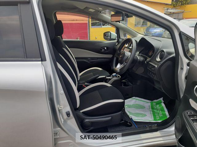 Nissan NOTE 2019-06 305477-1