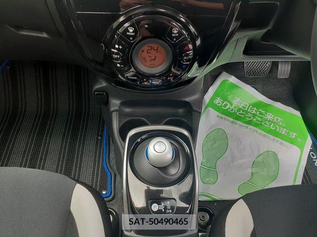 Nissan NOTE 2019-06 305477-27