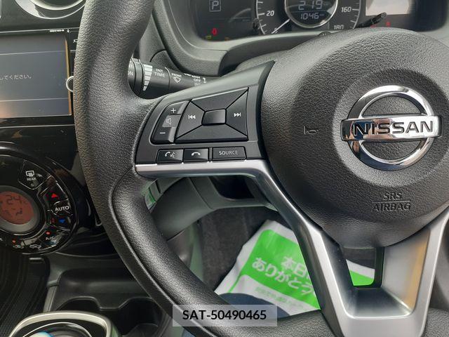 Nissan NOTE 2019-06 305477-25