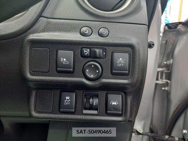 Nissan NOTE 2019-06 305477-22