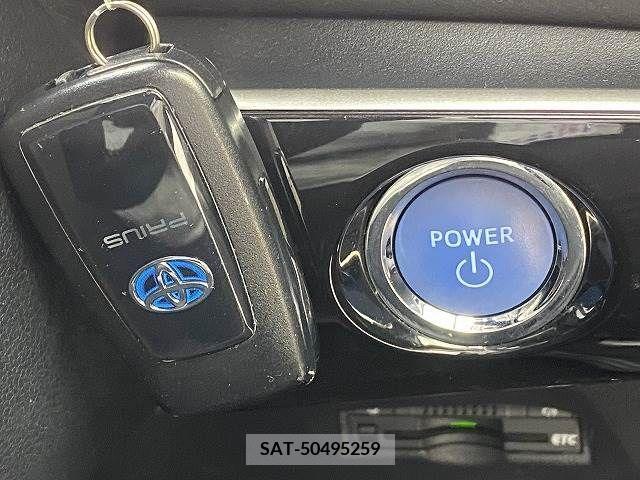 Toyota PRIUS 2016-06 283229-6