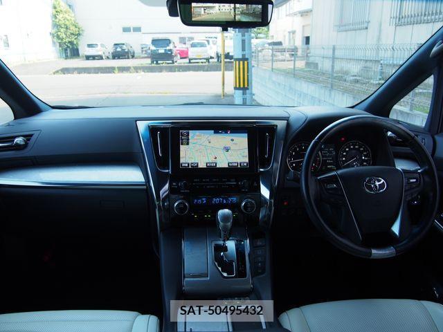 Toyota ALPHARD 2019-02 303635-1